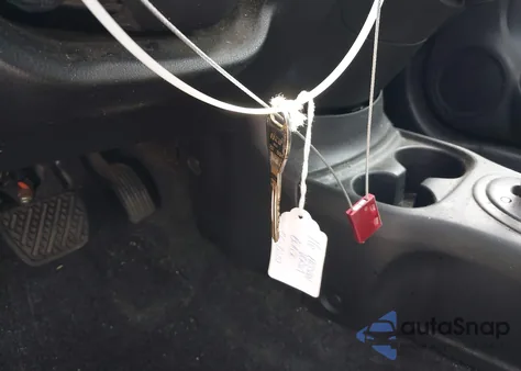 2016 Nissan Versa 1.6 S+ z USA, uszkodzony, nr VIN 3N1CN7AP4GL863273